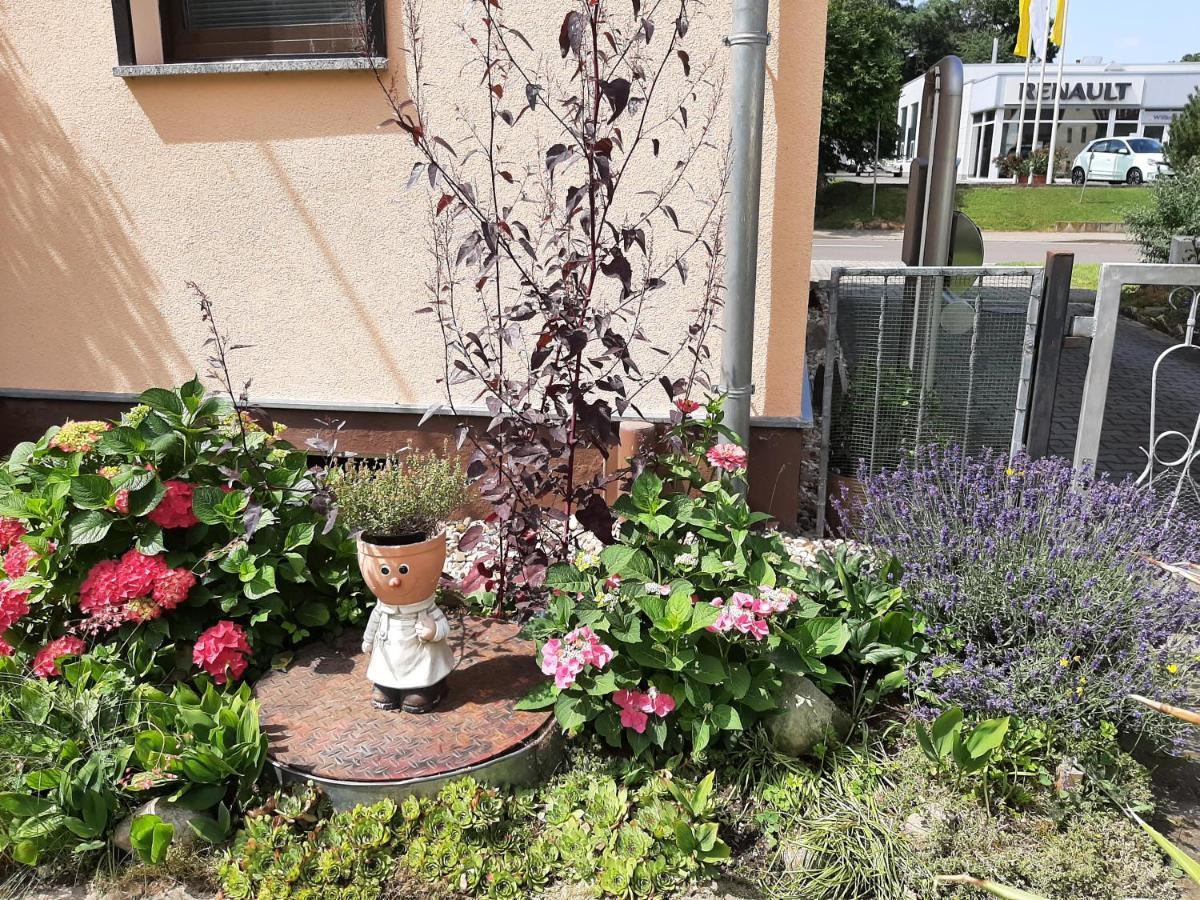 Ferienwohnung Am Park Pegau Luaran gambar
