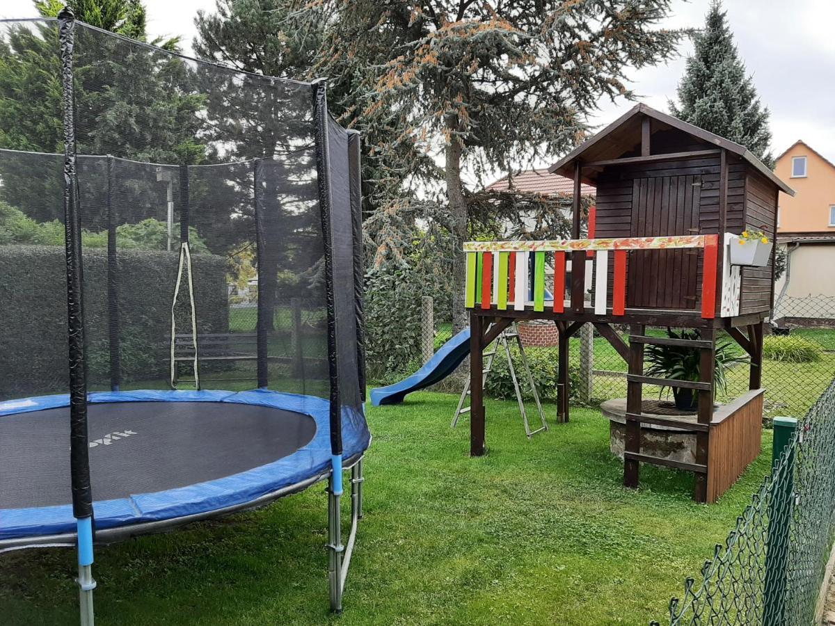 Ferienwohnung Am Park Pegau Luaran gambar