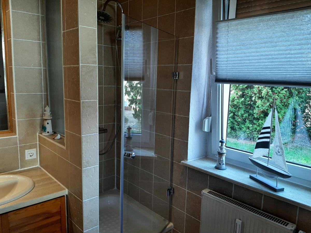 Ferienwohnung Am Park Pegau Luaran gambar