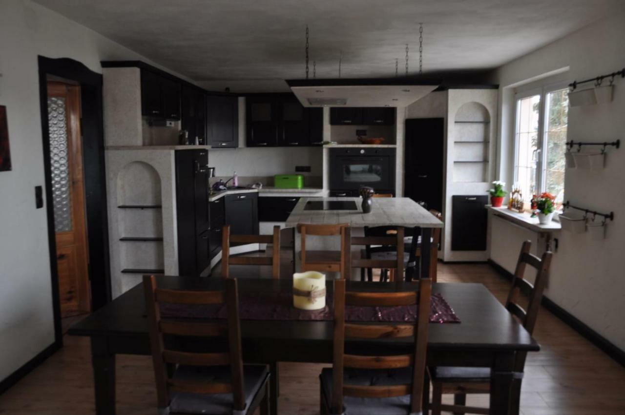 Ferienwohnung Am Park Pegau Luaran gambar